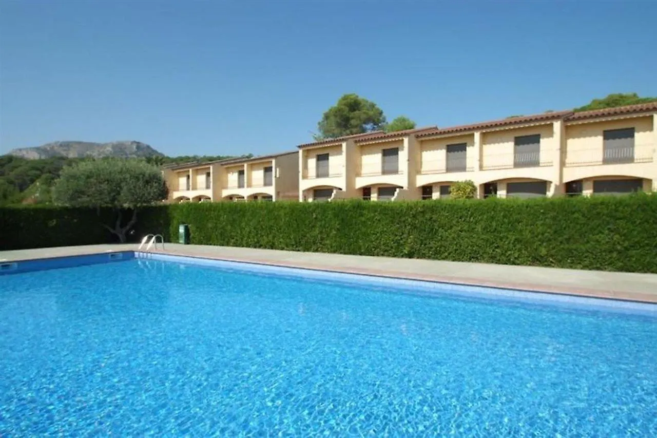 Villas Solric contacts
